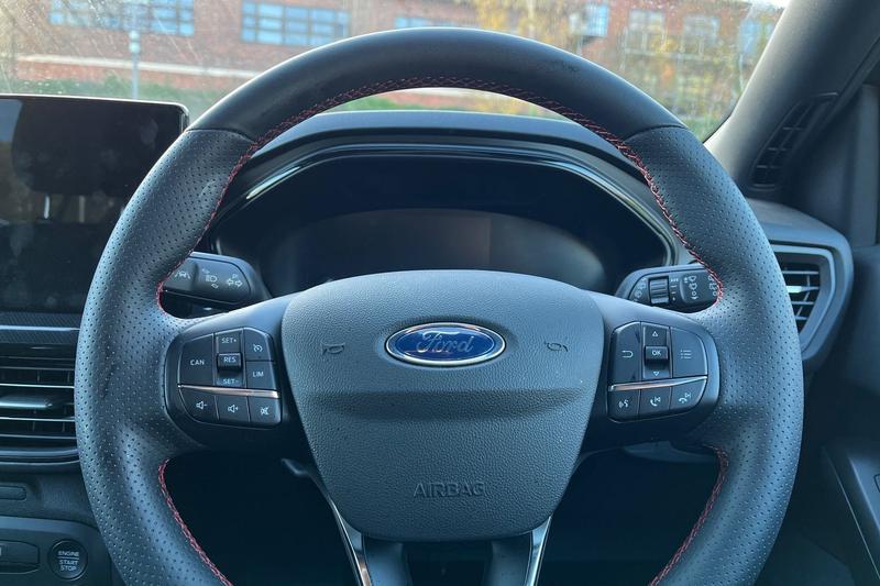 Used Ford Focus 2024 for sale - 76803322: Photo 12