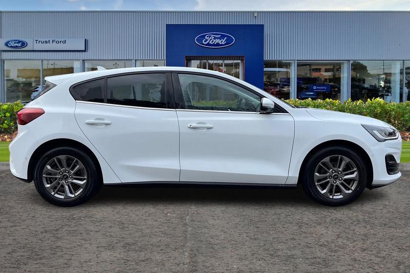 Used Ford Focus 2022 for sale - 76526688: Photo 3