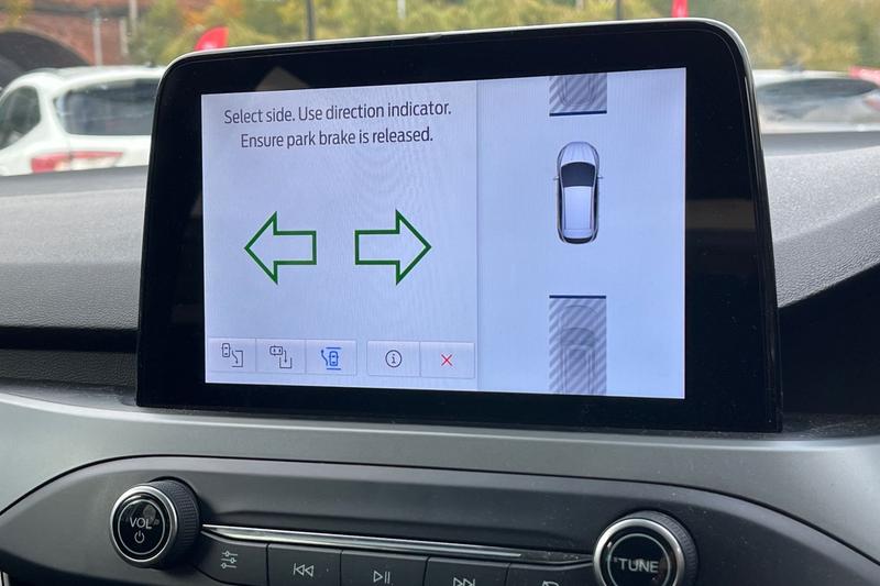 Used Ford Focus 2022 for sale - 76526688: Photo 31