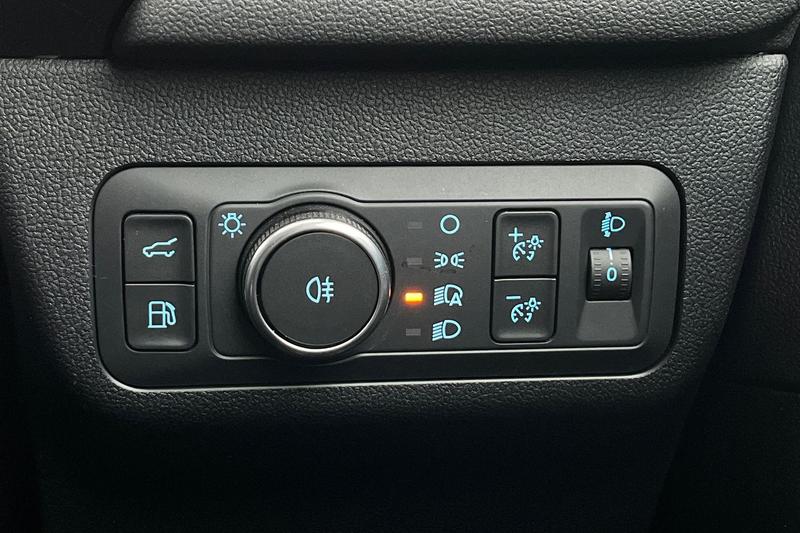 Used Ford Kuga 2025 for sale - 76722965: Photo 37