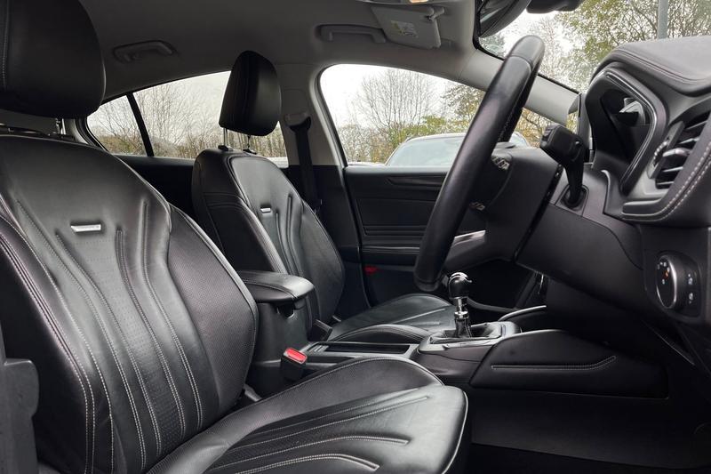 Used Ford Focus 2020 for sale - 76545404: Photo 17