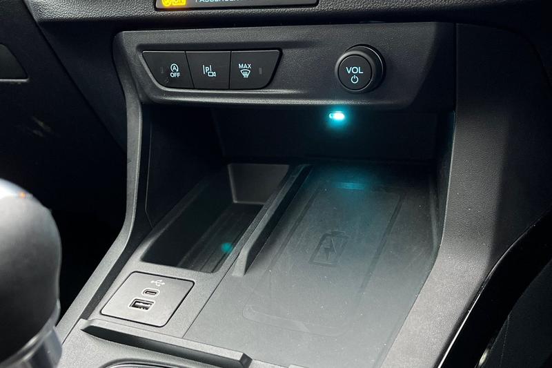 Used Ford Puma 2024 for sale - 76782337: Photo 34