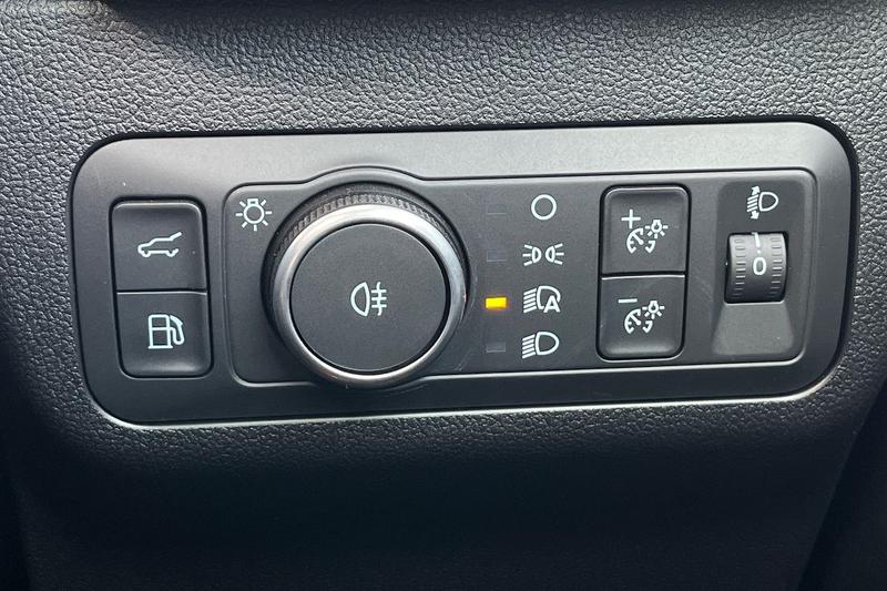 Used Ford Kuga 2025 for sale - 78035730: Photo 37