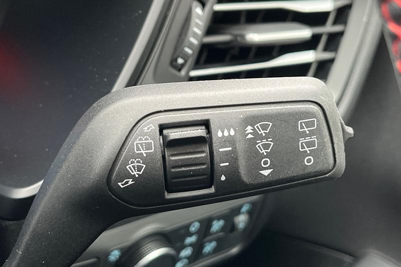 Used Ford Kuga 2025 for sale - 77152189: Photo 15