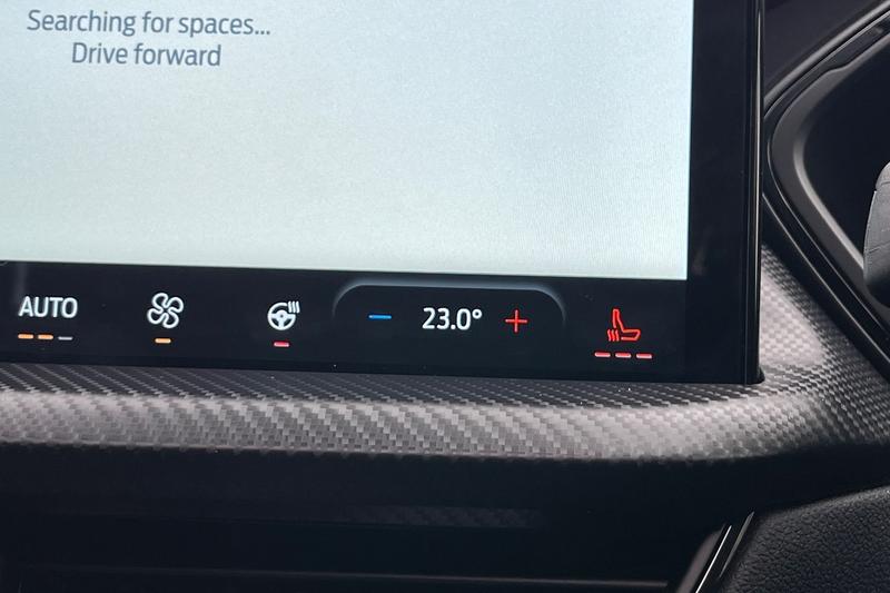 Used Ford Kuga 2025 for sale - 77152189: Photo 32