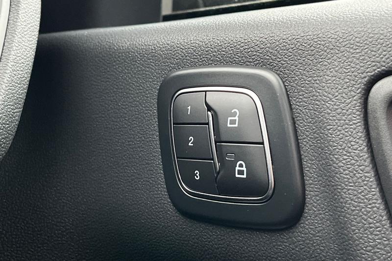 Used Ford Kuga 2025 for sale - 77152189: Photo 37