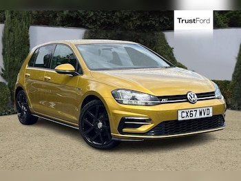 Used Volkswagen Golf 2017 for sale - 78618607: Photo