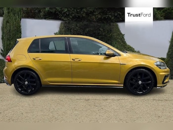 Used Volkswagen Golf 2017 for sale - 78618607: Photo