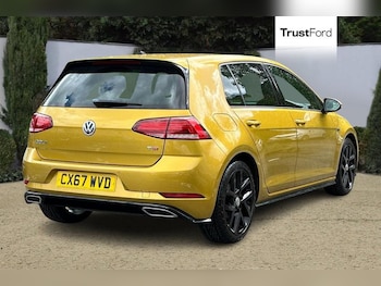 Used Volkswagen Golf 2017 for sale - 78618607: Photo