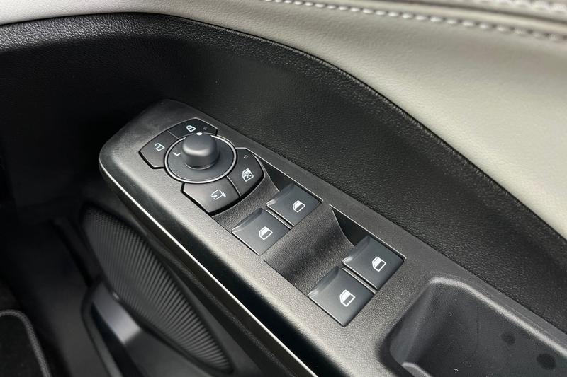 Used Ford Puma Gen-E 2025 for sale - 76156773: Photo 16