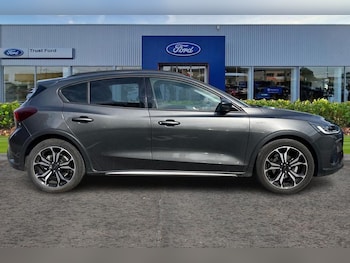 Used Ford Focus 2024 for sale - 79512370: Photo