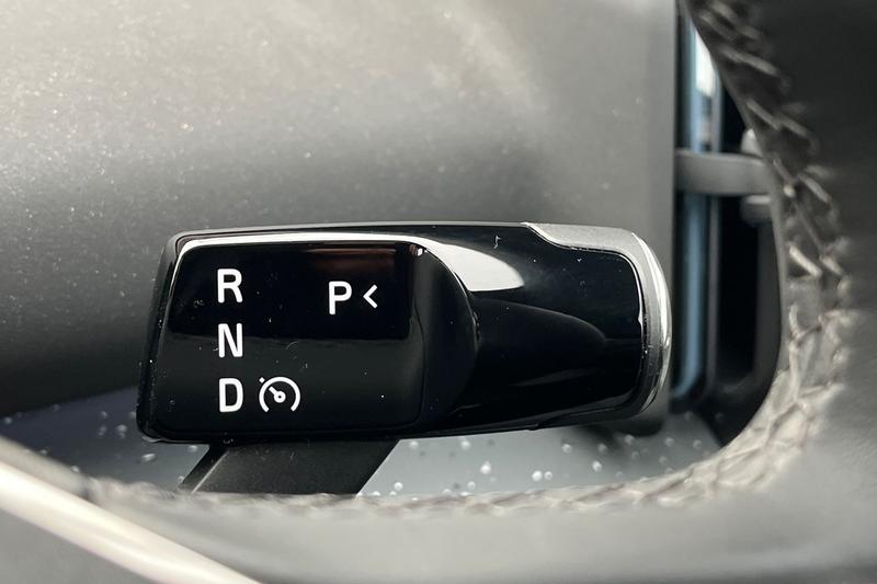 Used Volvo EX30 2025 for sale - 77372396: Photo 15