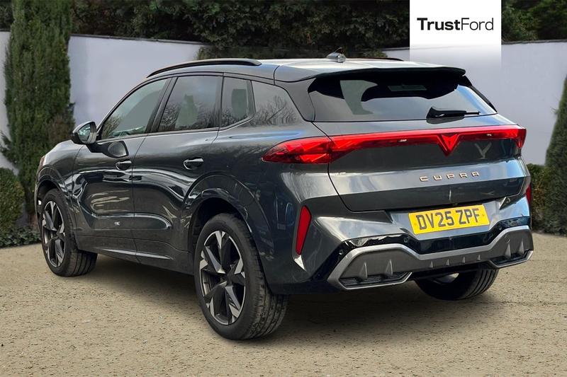 Used Cupra Terramar 2025 for sale - 77442031: Photo 2