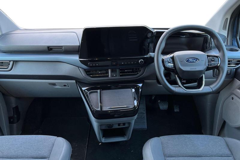 Used Ford Tourneo Custom 2024 for sale - 77025772: Photo 10