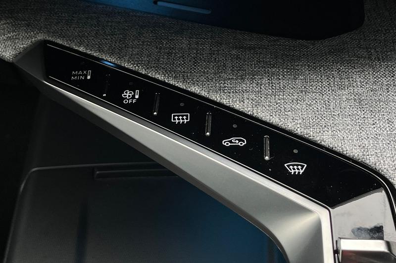 Used Peugeot 3008 2024 for sale - 77306925: Photo 33