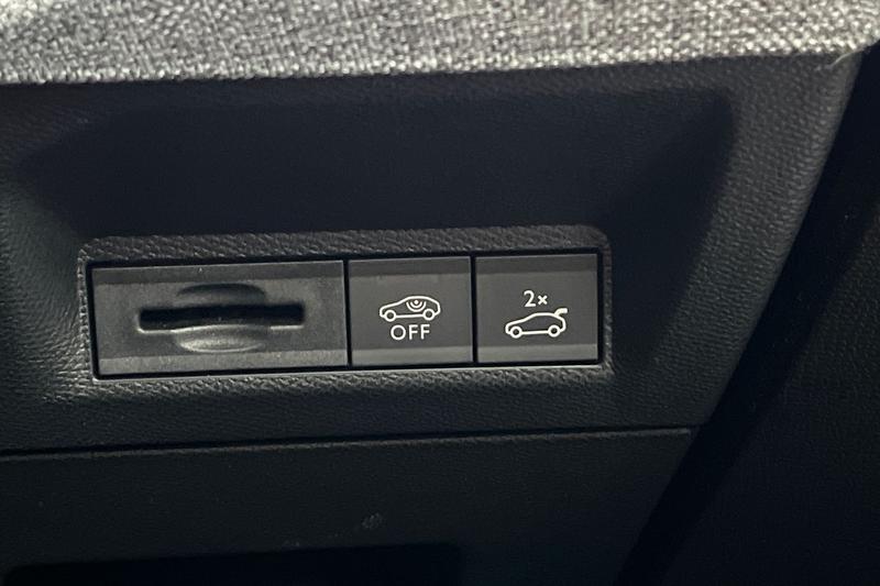 Used Peugeot 3008 2024 for sale - 77306925: Photo 36