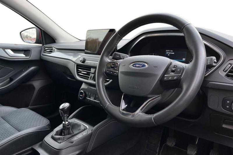 Used Ford Focus 2019 for sale - 76882493: Photo 9