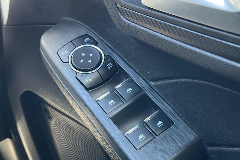 Used Ford Kuga 2025 for sale - 78152981: Photo 16