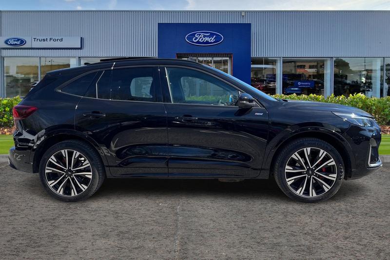 Used Ford Kuga 2025 for sale - 78152981: Photo 3