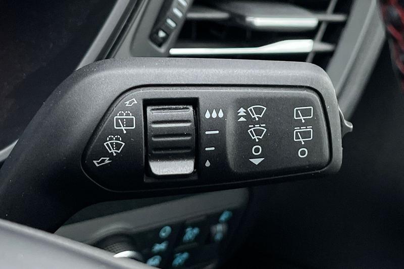 Used Ford Kuga 2025 for sale - 77211111: Photo 15