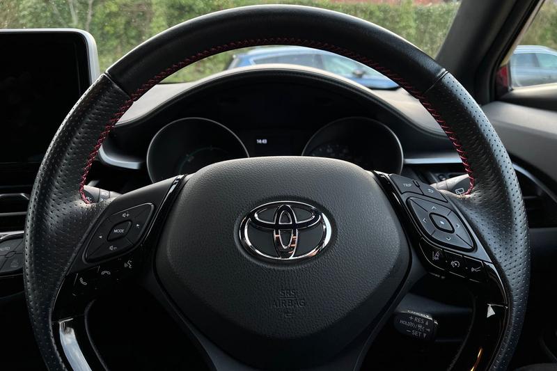 Used Toyota C-HR 2022 for sale - 77198996: Photo 12