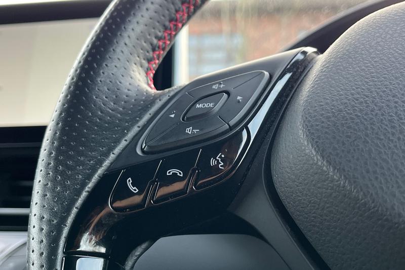 Used Toyota C-HR 2022 for sale - 77198996: Photo 33