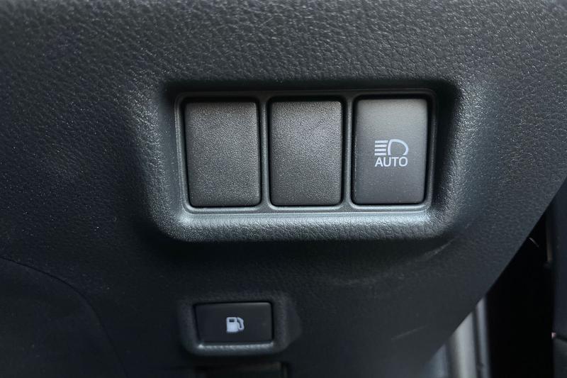 Used Toyota C-HR 2022 for sale - 77198996: Photo 37