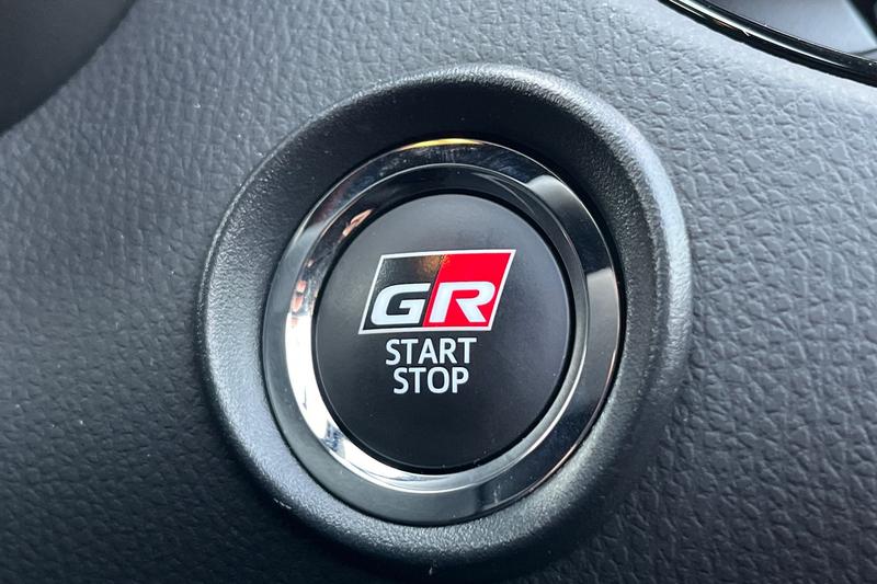 Used Toyota C-HR 2022 for sale - 77198996: Photo 38