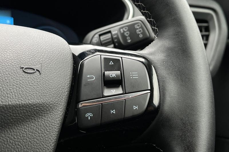 Used Ford Kuga 2025 for sale - 76517672: Photo 35