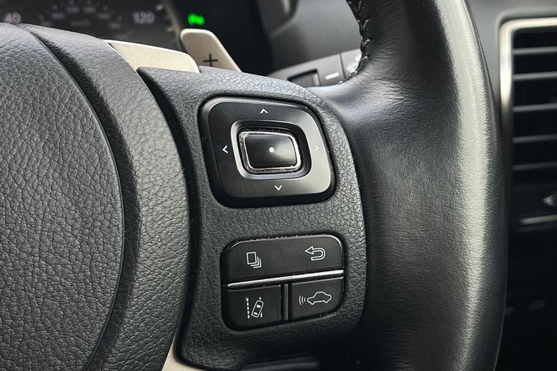 Vehicle 33