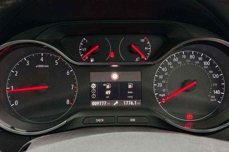 Used Vauxhall Crossland 2022 for sale - 76862479: Photo 13