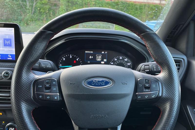 Used Ford Focus 2020 for sale - 77036787: Photo 12