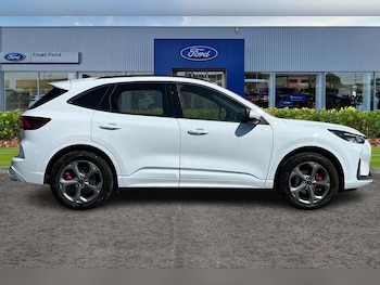 Used Ford Kuga 2024 for sale - 75735729: Photo