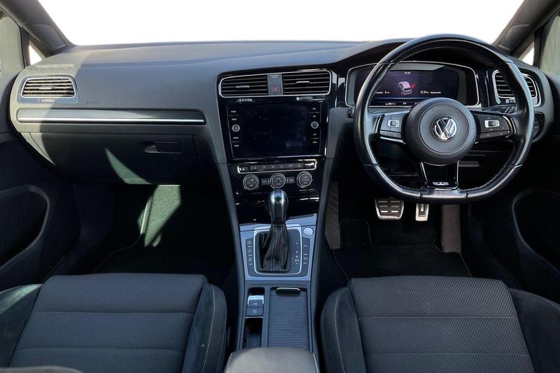 Used Volkswagen Golf 2019 for sale - 77789251: Photo 10