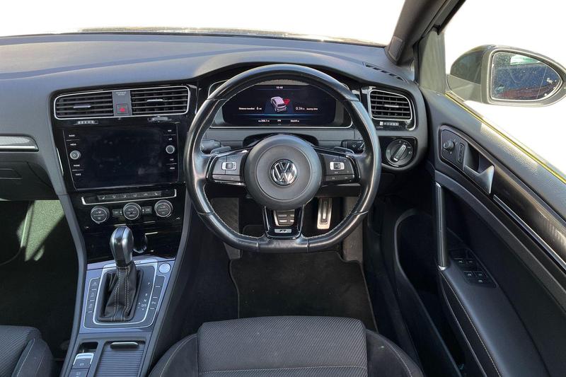 Used Volkswagen Golf 2019 for sale - 77789251: Photo 11