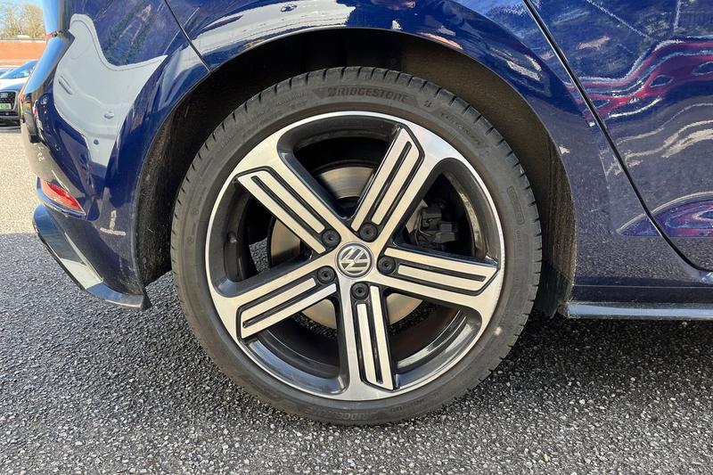 Used Volkswagen Golf 2019 for sale - 77789251: Photo 8