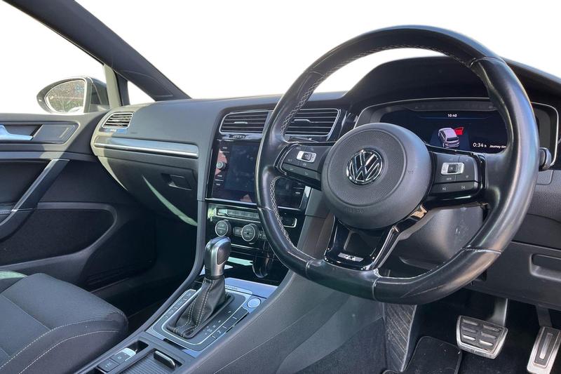 Used Volkswagen Golf 2019 for sale - 77789251: Photo 9