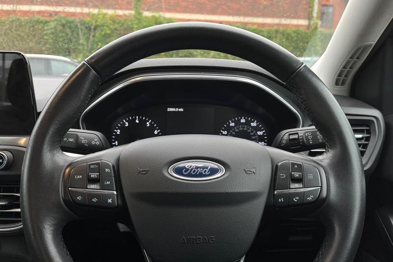 Used Ford Focus 2018 for sale - 77064044: Photo 12