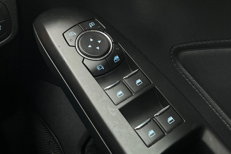 Used Ford Focus 2018 for sale - 77064044: Photo 16