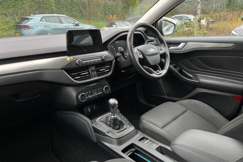 Used Ford Focus 2018 for sale - 77064044: Photo 18