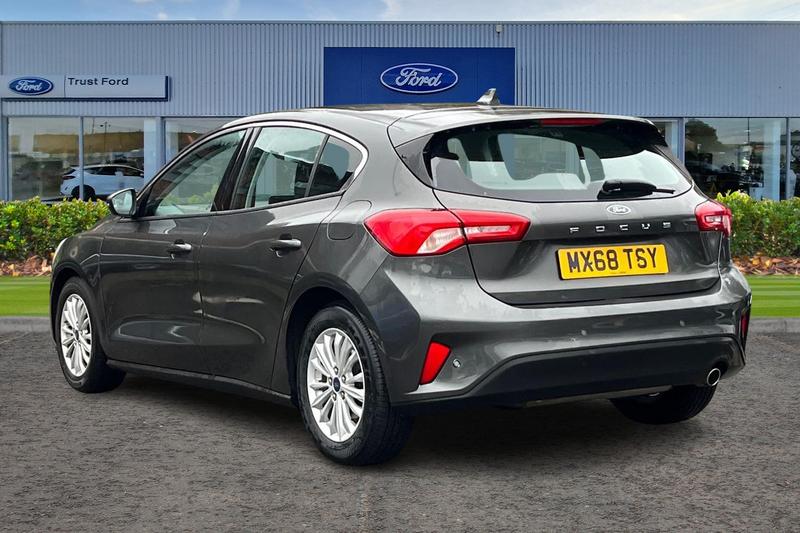 Used Ford Focus 2018 for sale - 77064044: Photo 2