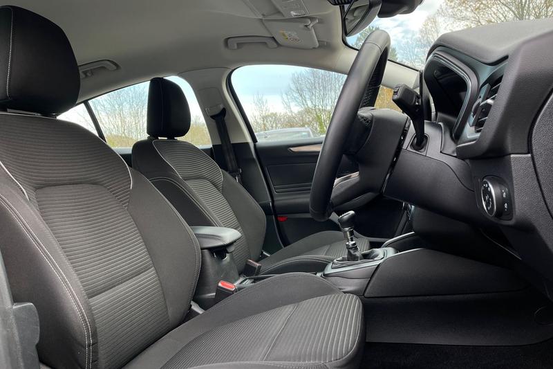 Used Ford Focus 2022 for sale - 76835588: Photo 17