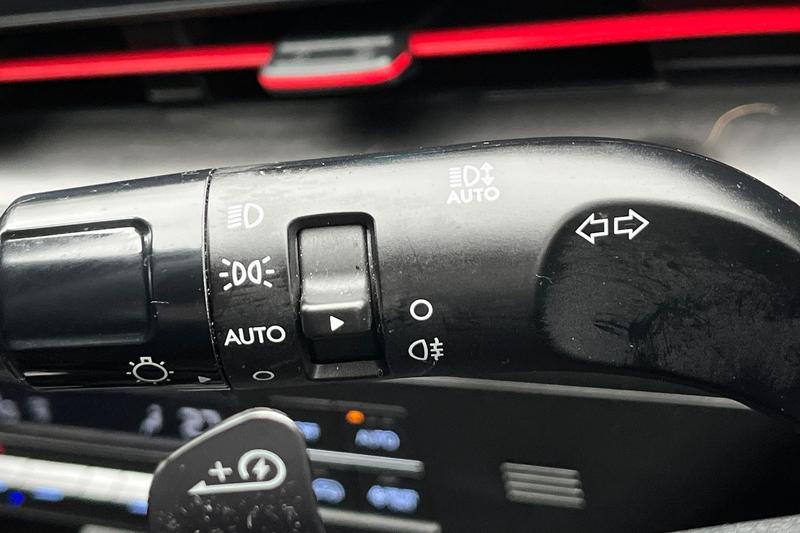 Used Hyundai KONA 2025 for sale - 77848638: Photo 14