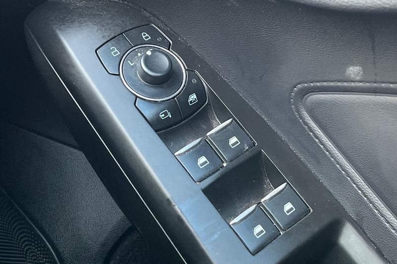 Used Ford Focus 2024 for sale - 77211104: Photo 16