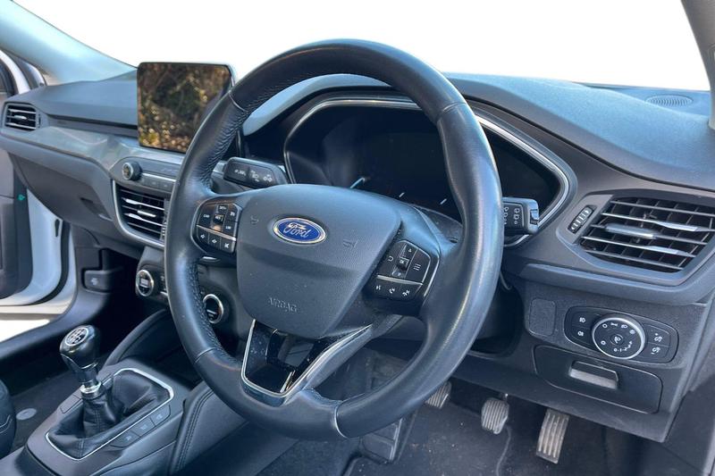 Used Ford Focus 2019 for sale - 77231355: Photo 9