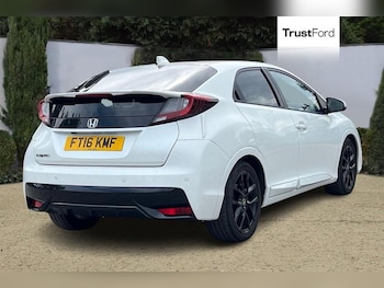 Used Honda Civic 2016 for sale - 79421338: Photo