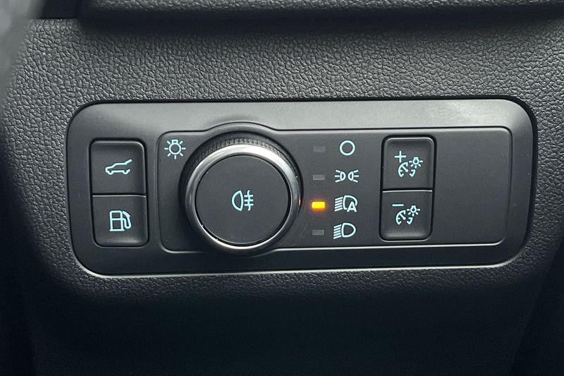 Used Ford Kuga 2025 for sale - 76710192: Photo 37