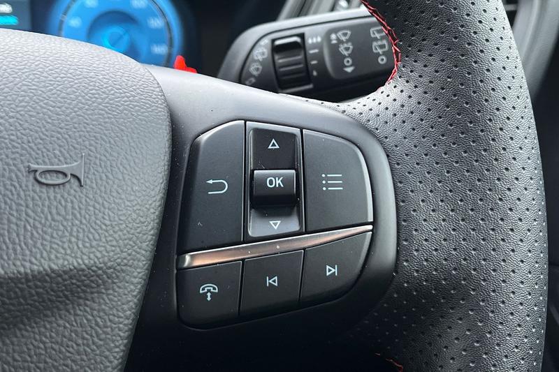 Used Ford Kuga 2025 for sale - 77248763: Photo 35