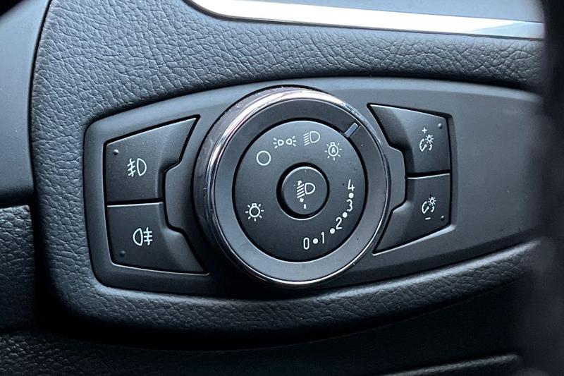 Used Ford S-Max 2023 for sale - 76966145: Photo 35