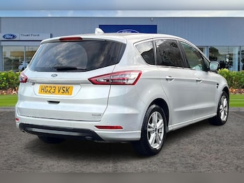 Used Ford S-Max 2023 for sale - 76966145: Photo